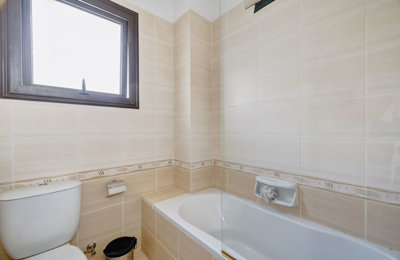 family-bathroom-1