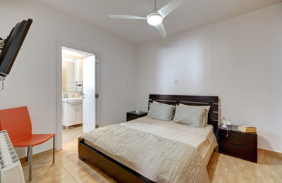 bedroom-1-2