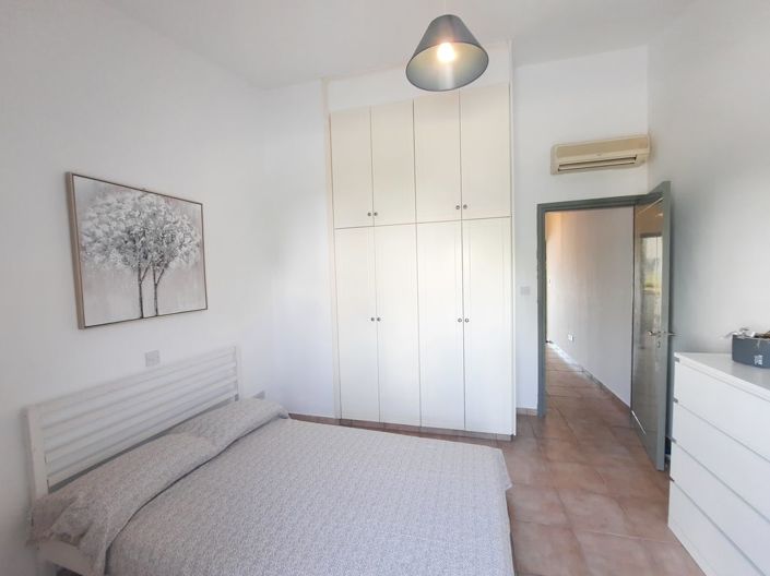 Image No.10-2 Bed Villa for sale