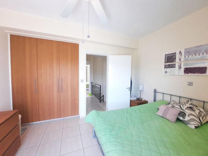 Image No.15-2 Bed Villa for sale