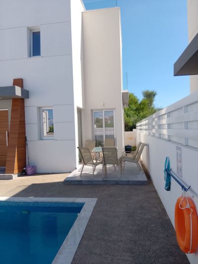 Image No.21-3 Bed Villa for sale