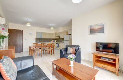 kitchen-lounge-dining-1