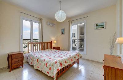 bedroom1-2