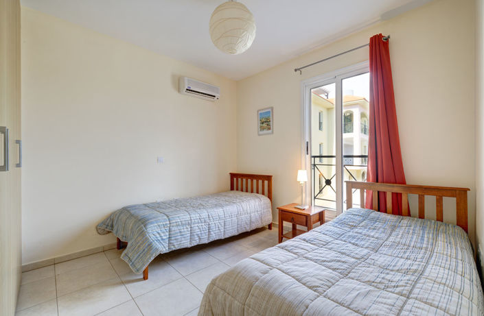 Image No.10-2 Bed Apartment for sale