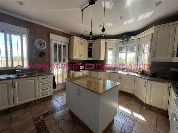 Image No.11-5 Bed Country House for sale