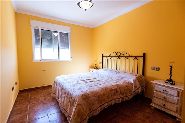 Image No.22-4 Bed Country House for sale