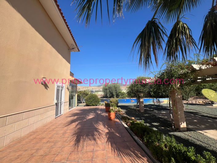 Image No.8-Maison de campagne de 4 chambres à vendre à Totana