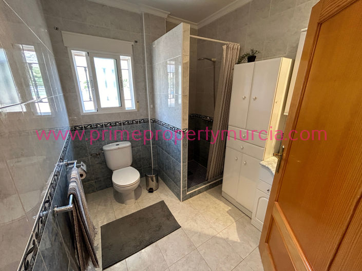 Image No.28-5 Bed Villa for sale