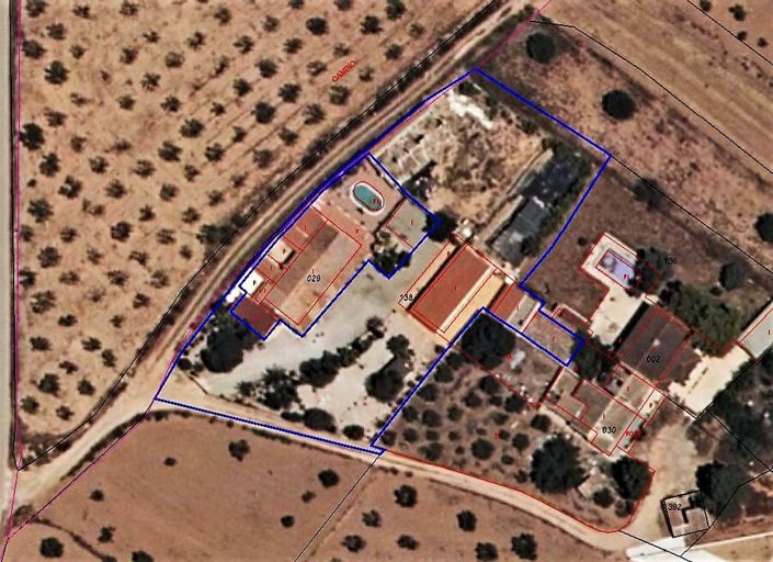 Image No.13-7 Bed Country House for sale