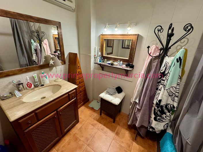 Image No.20-4 Bed Duplex for sale