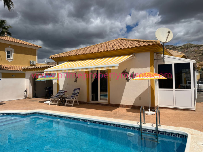 Image No.1-Villa de 2 chambres à vendre à Mazarron Country Club