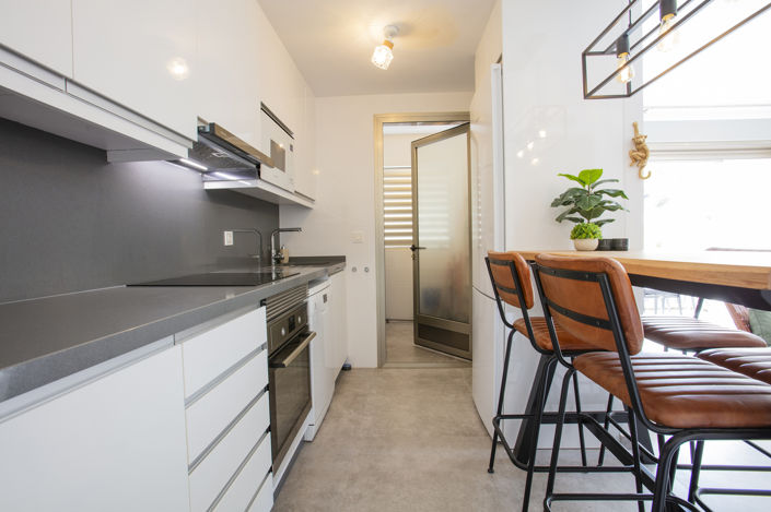 Image No.10-2 Bed Apartment for sale