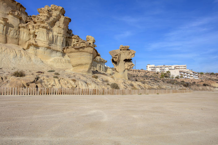 Image No.24-2 Bed Apartment for sale