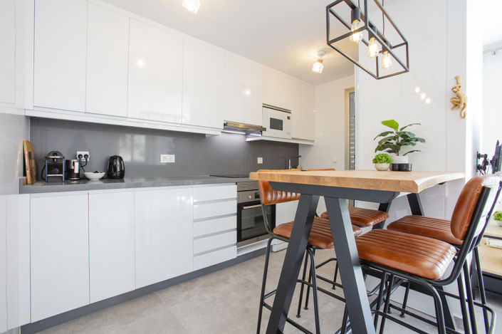 Image No.8-2 Bed Apartment for sale