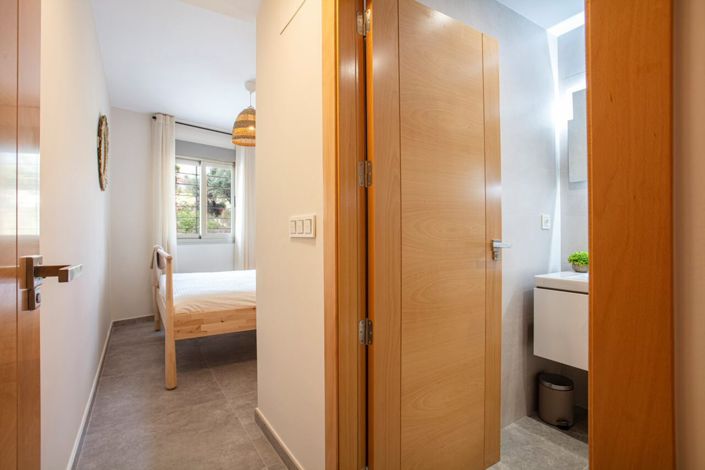 Image No.17-2 Bed Apartment for sale