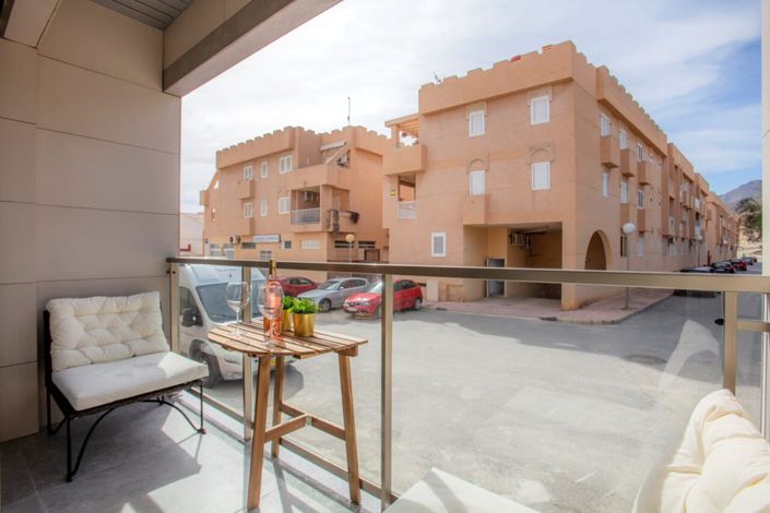 Image No.26-2 Bed Apartment for sale