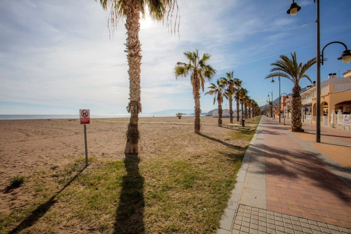 Image No.34-2 Bed Apartment for sale