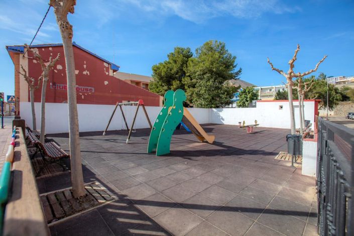 Image No.36-2 Bed Apartment for sale