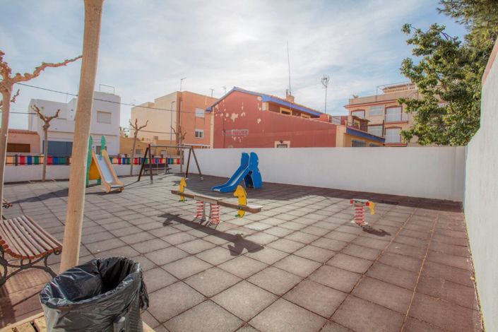 Image No.37-2 Bed Apartment for sale