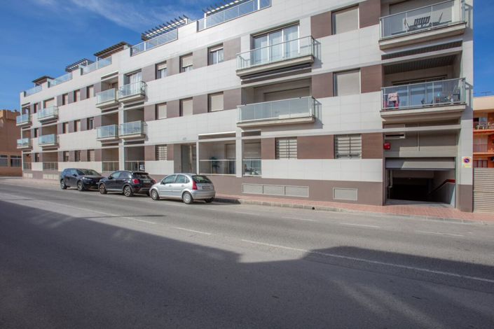 Image No.42-2 Bed Apartment for sale