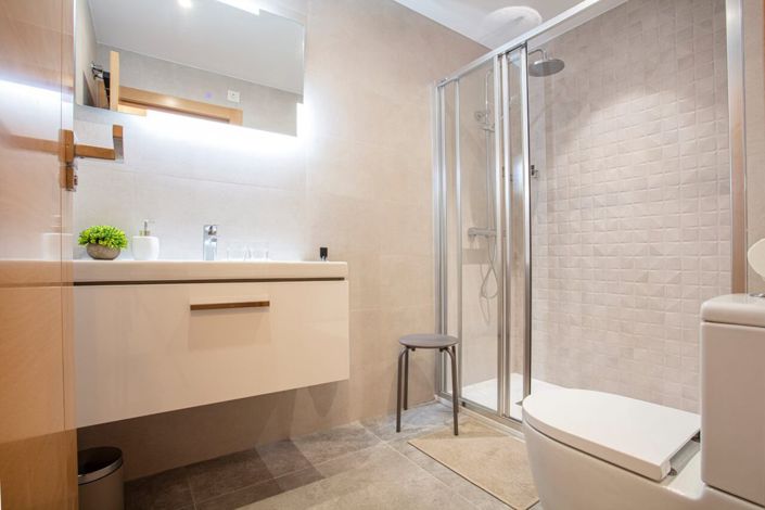 Image No.8-2 Bed Apartment for sale