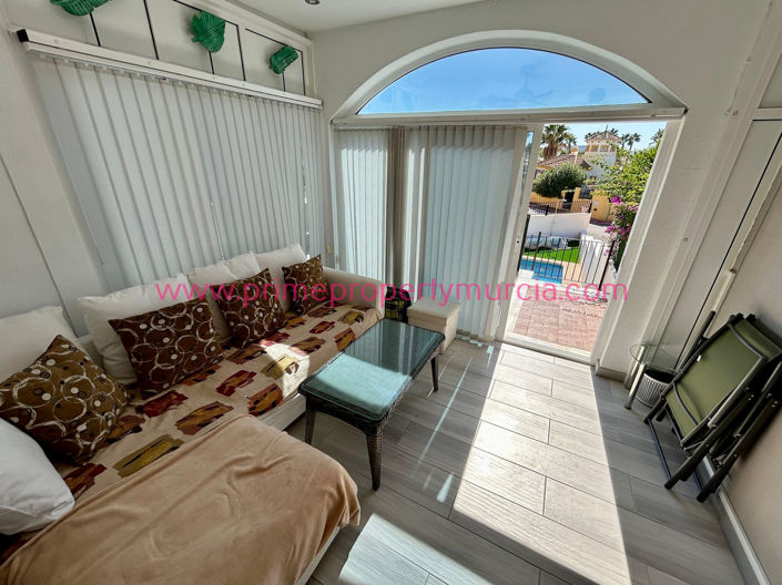 Image No.4-2 Bed Property for sale