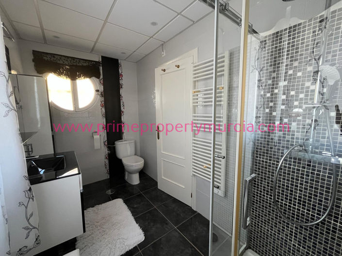 Image No.28-3 Bed Villa for sale