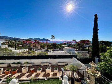 975-detached-villa-for-sale-in-isla-plana-203