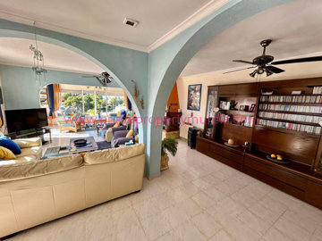 975-detached-villa-for-sale-in-isla-plana-203