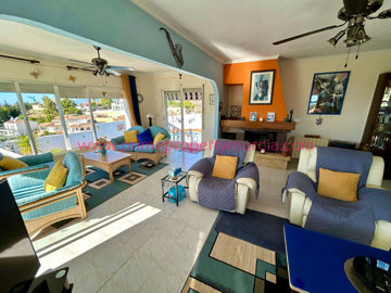 975-detached-villa-for-sale-in-isla-plana-203