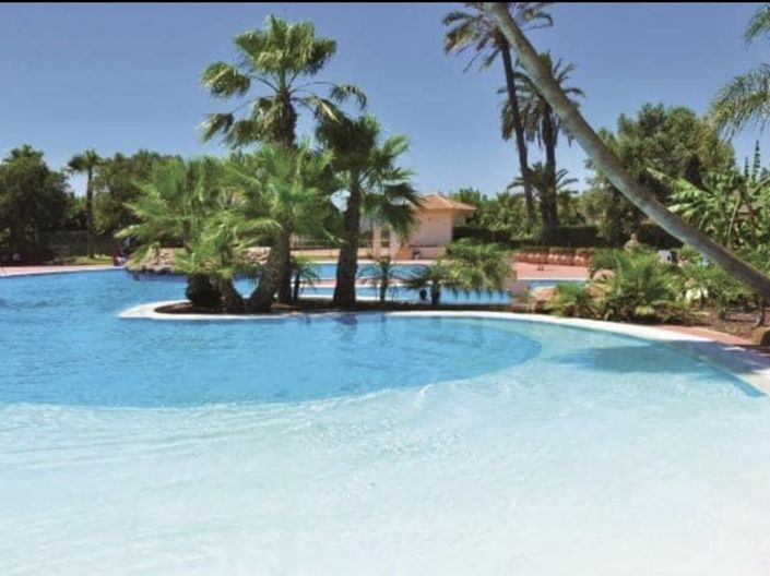 Image No.25-2 Bed Villa for sale