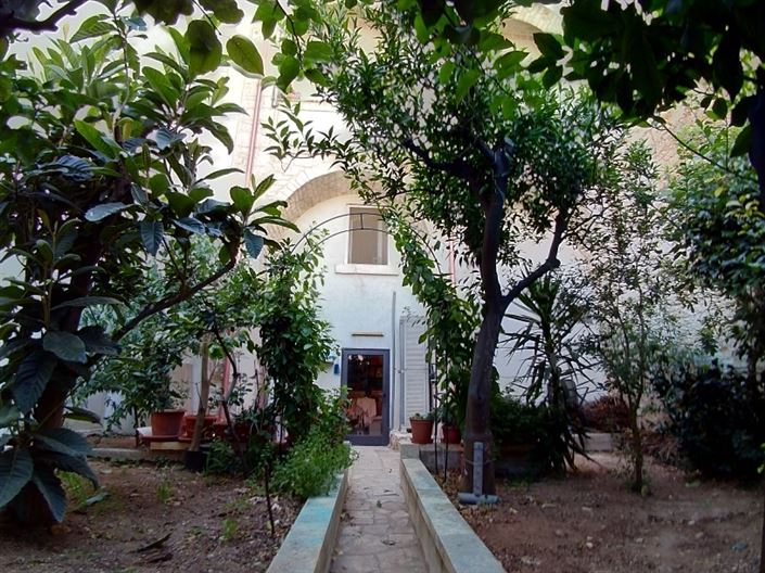 Image No.2-3 Bed House for sale