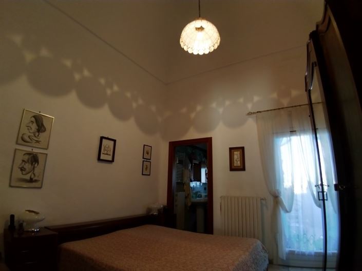 Image No.29-3 Bed House for sale