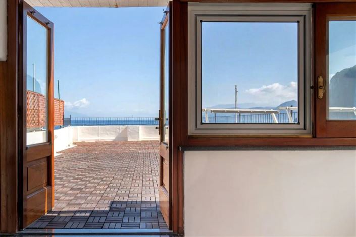 Image No.3-Appartement de 3 chambres à vendre à Capri