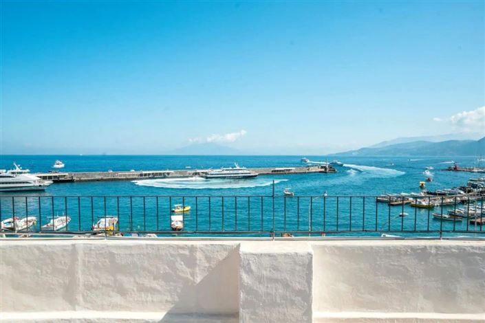 Image No.5-Appartement de 3 chambres à vendre à Capri