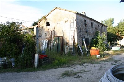 1 - Castel Colonna, House