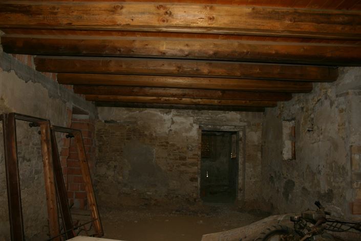 Image No.17-6 Bed Country House for sale