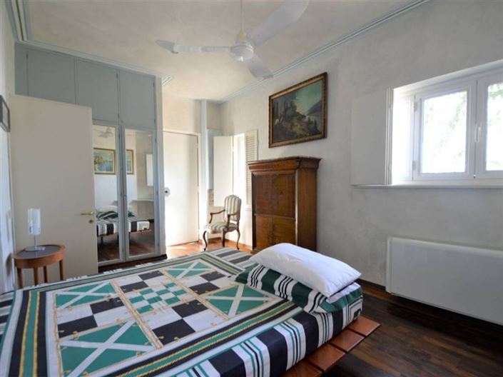 Image No.14-5 Bed House for sale