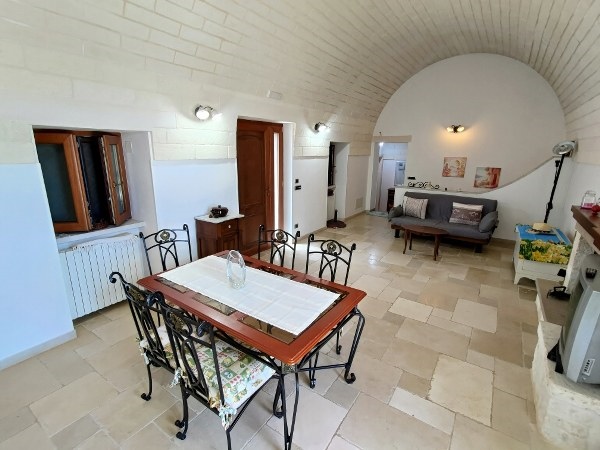 Image No.27-3 Bed Country House for sale