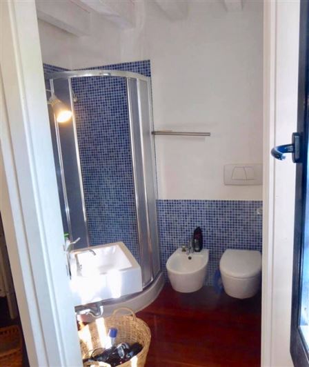 Image No.16-3 Bed House for sale