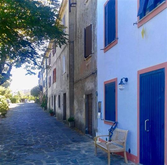 Image No.20-3 Bed House for sale