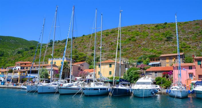 Image No.26-3 Bed House for sale