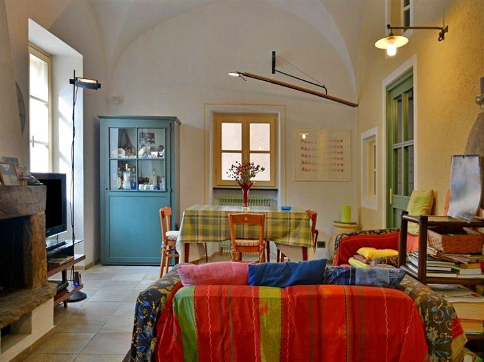 Image No.12-3 Bed House for sale