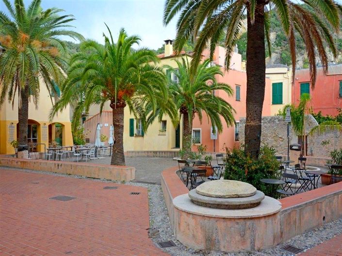 Image No.5-3 Bed House for sale