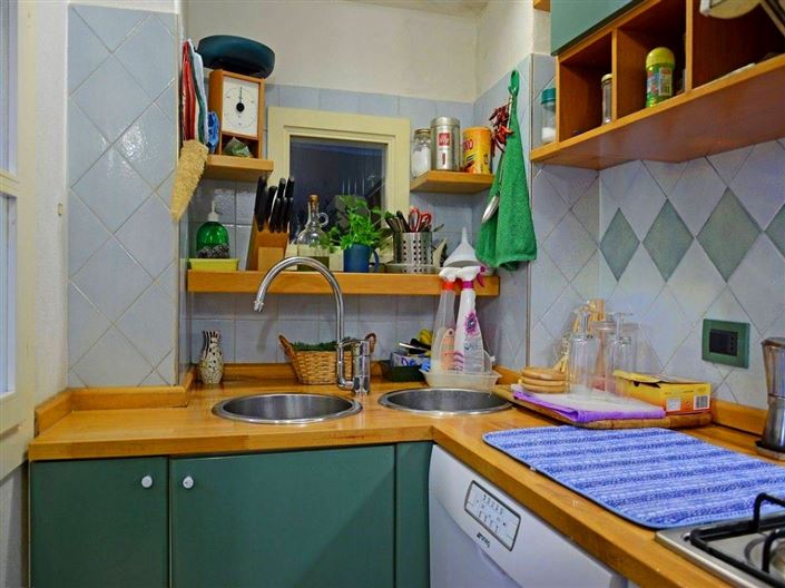 Image No.9-3 Bed House for sale