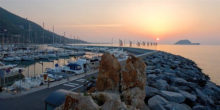 Image No.25-Maison de 5 chambres à vendre à Alassio