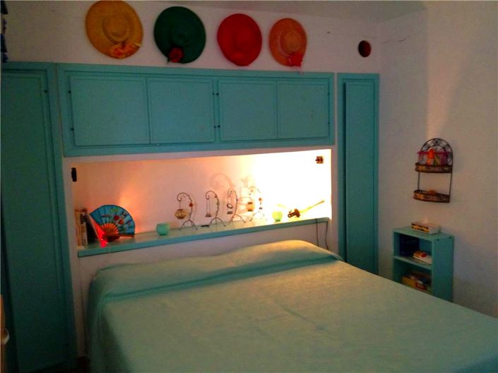 Image No.14-3 Bed House for sale