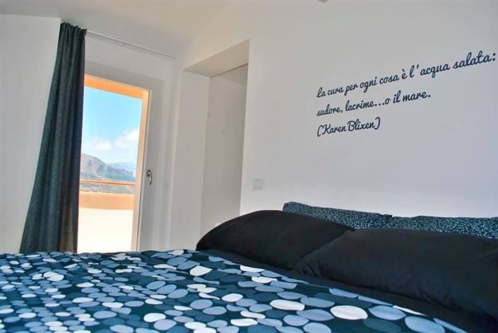 Image No.21-3 Bed Apartment for sale