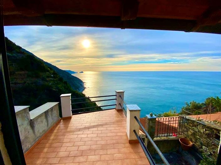 Image No.8-Maison de 2 chambres à vendre à La Spezia