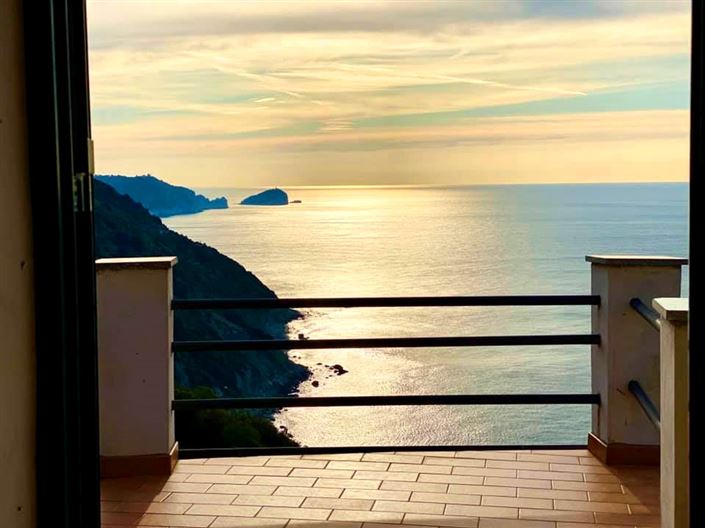 Image No.9-Maison de 2 chambres à vendre à La Spezia